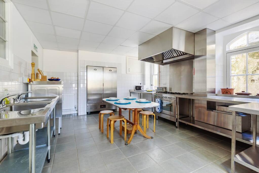 Merlin Court Ilfracombe Εξωτερικό φωτογραφία