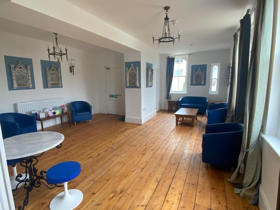 Merlin Court Ilfracombe Εξωτερικό φωτογραφία